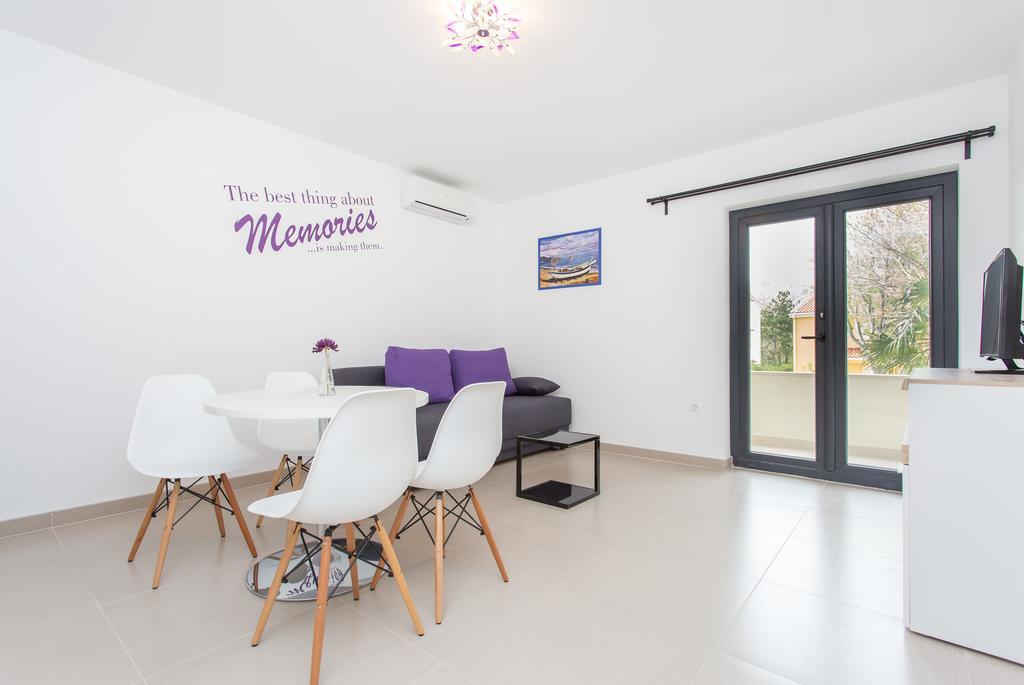 Apartments Memories 巴斯卡 外观 照片